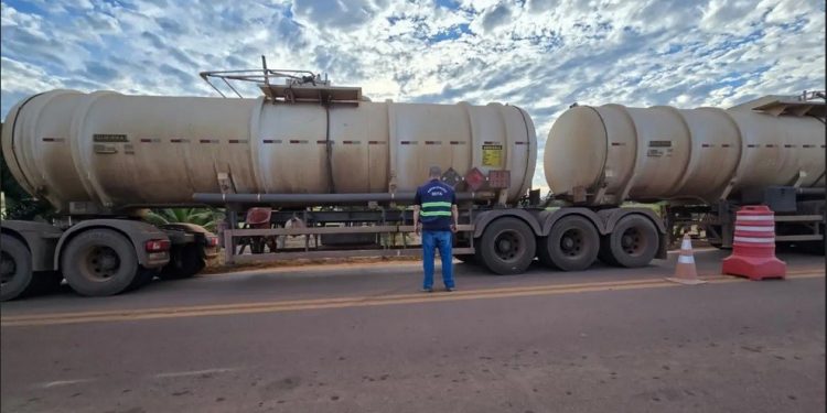 Veículos, pneus e carga de diesel avaliados em R$ 1,4 milhão são apreendidos no Pará