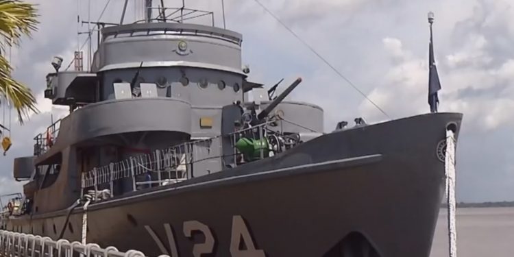 Semana da Marinha em Belém tem visitação gratuita a navios, corrida e programação musical