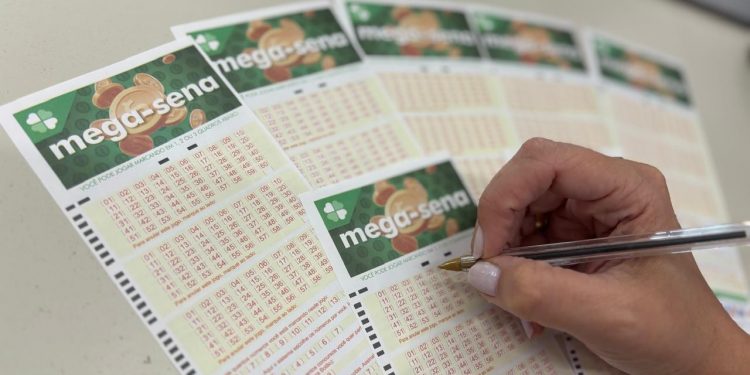 Mega-Sena 3014: duas apostas do oeste do PA acertam a quadra; prêmio vai a R$ 32 milhões